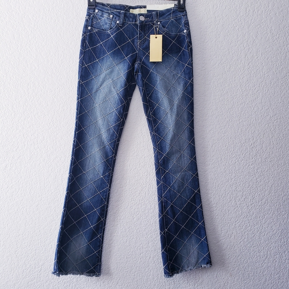 Almost Famous Stitch Pattern Jeans - Picture 2 of 11